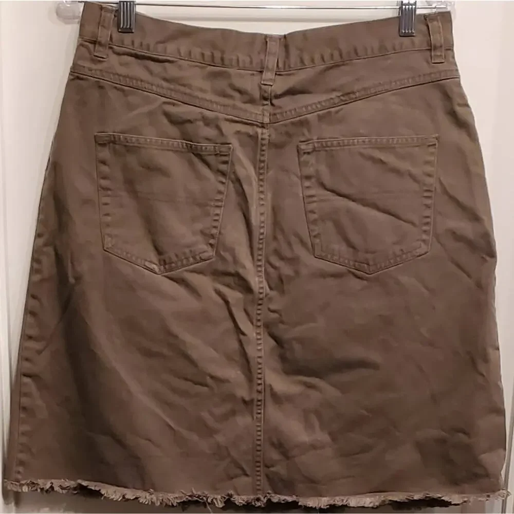 Xhilaration Junior's Army Green Jean Midi Skirt Raw Hem Size 13 - Picture 2 of 8